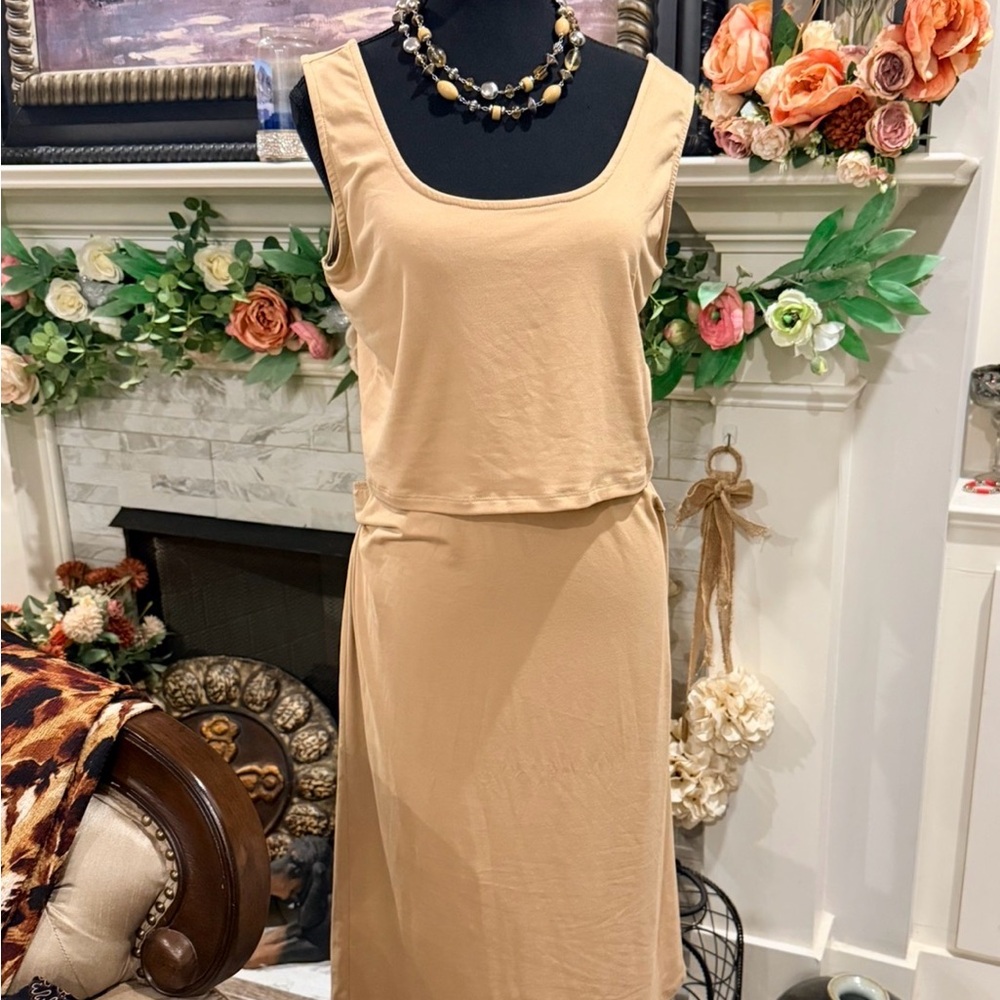 Fashion Nova Cream Sleeveless Maxi Skirt Set